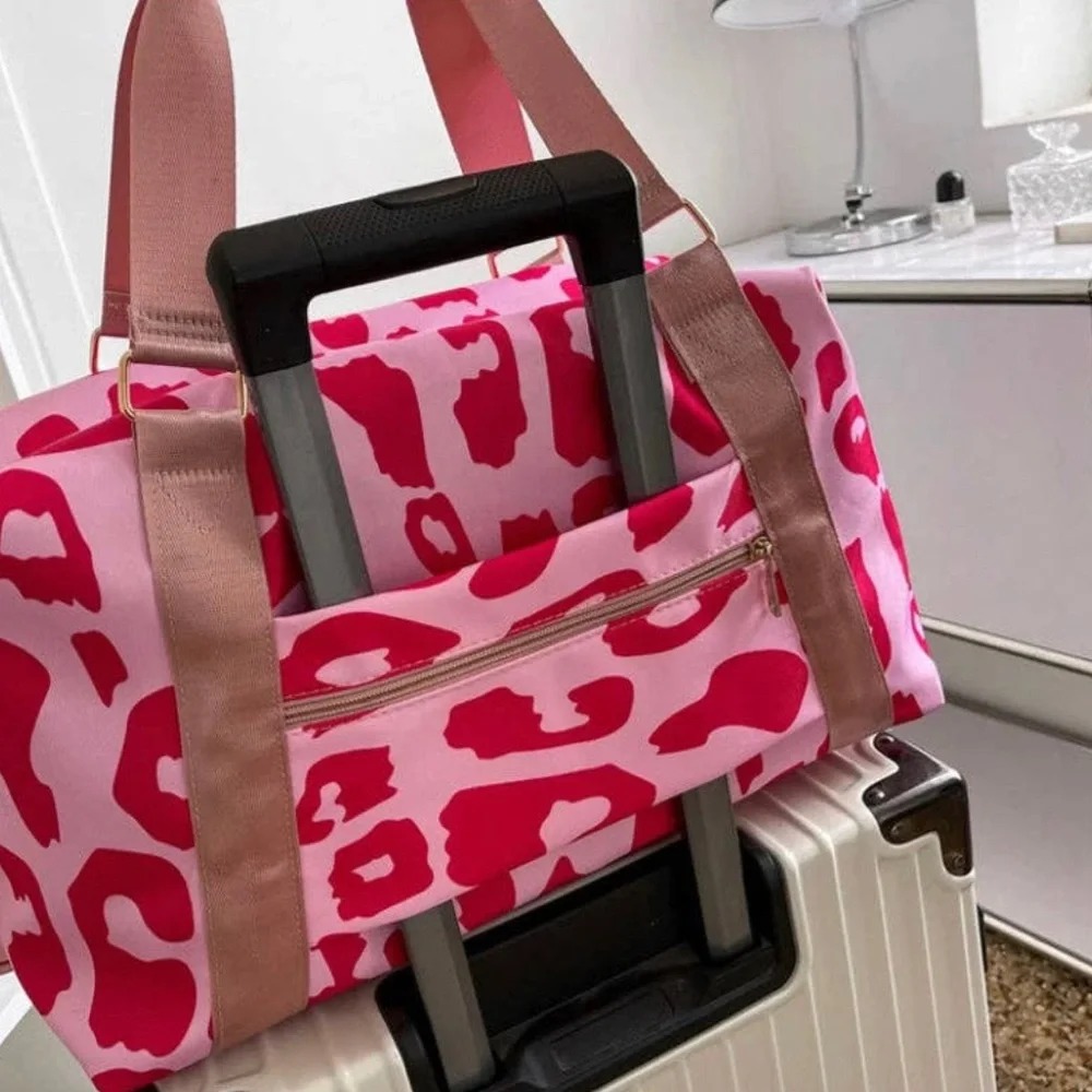 Leopard Weekender Bag - Picture 2 of 2